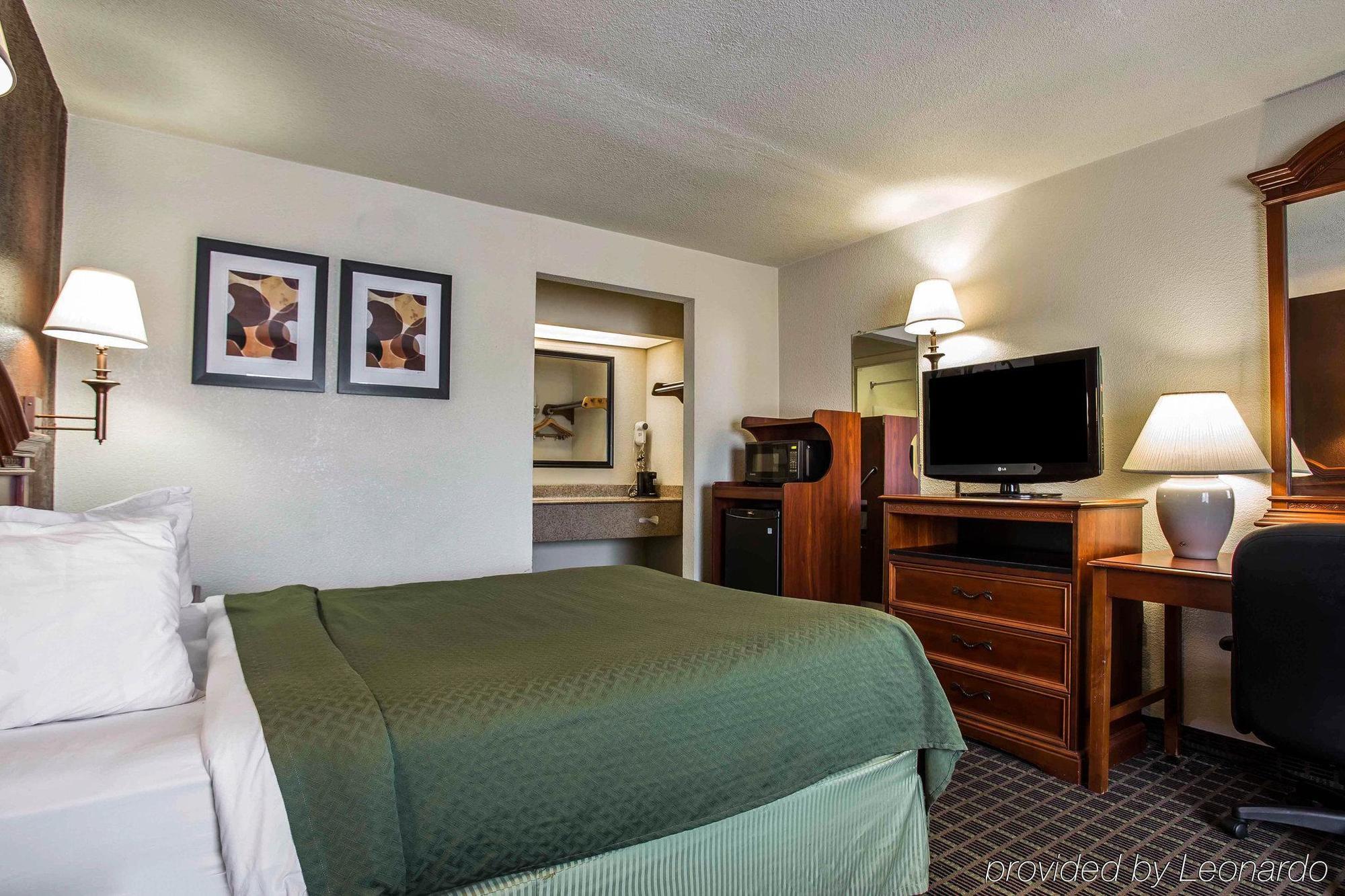 Quality Inn & Suites Orangeburg Luaran gambar